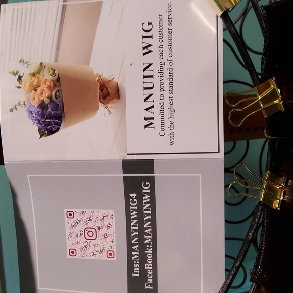 Manuin Wig Extension Pair - Picture 2 of 10